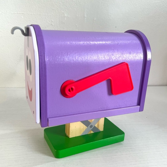 Melissa & Doug Blues Clues & You Mailbox Playset - Picture 4 of 8